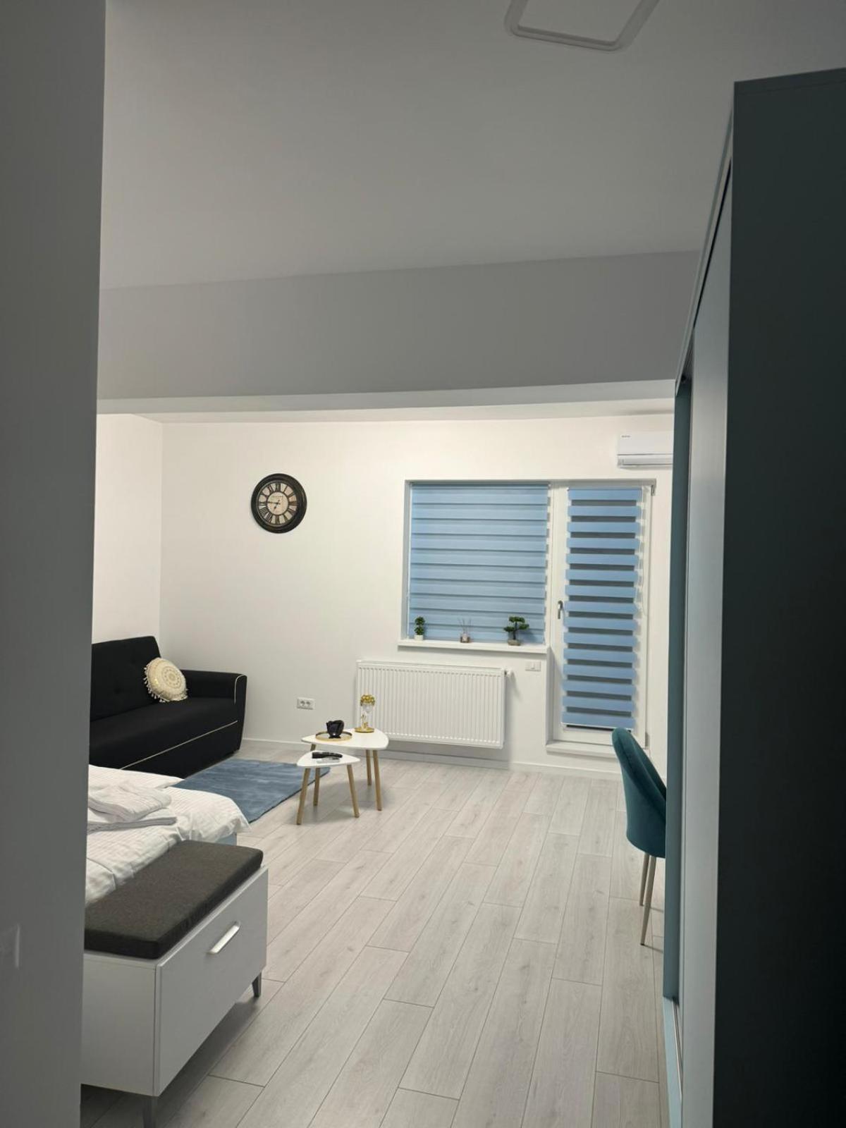 The Moon View Apartment Bucureşti Exterior foto